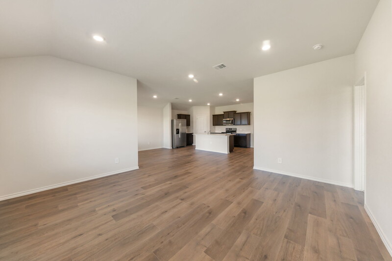 6301 Surfside Dr - Interior